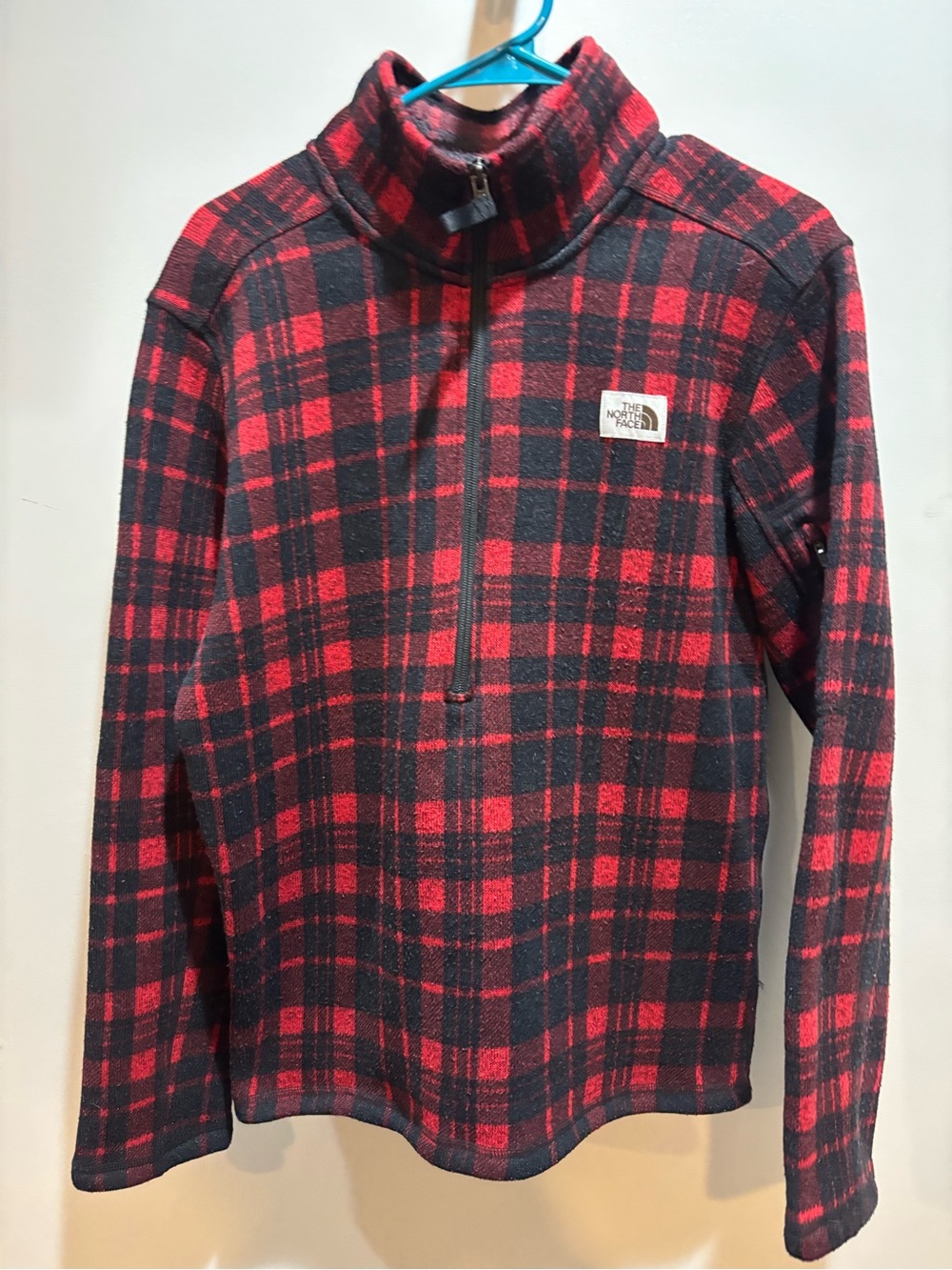 The North Face men’s Red & Black Plaid Half-Zip Fleece Jacket like new